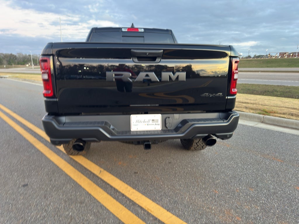 2026 RAM 1500 RAM 1500 WARLOCK CREW CAB 4X4 5'7' BOX