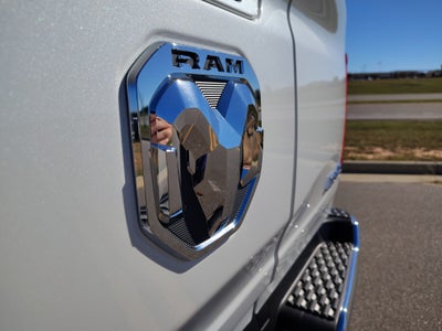 2026 RAM 1500 RAM 1500 LIMITED CREW CAB 4X4 5'7' BOX