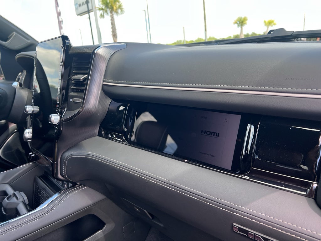 2026 RAM 1500 RAM 1500 LIMITED CREW CAB 4X4 5'7' BOX