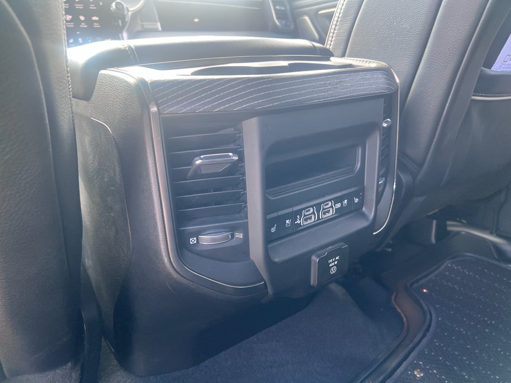 2019 RAM 1500 Limited Crew Cab 4x4 5'7' Box