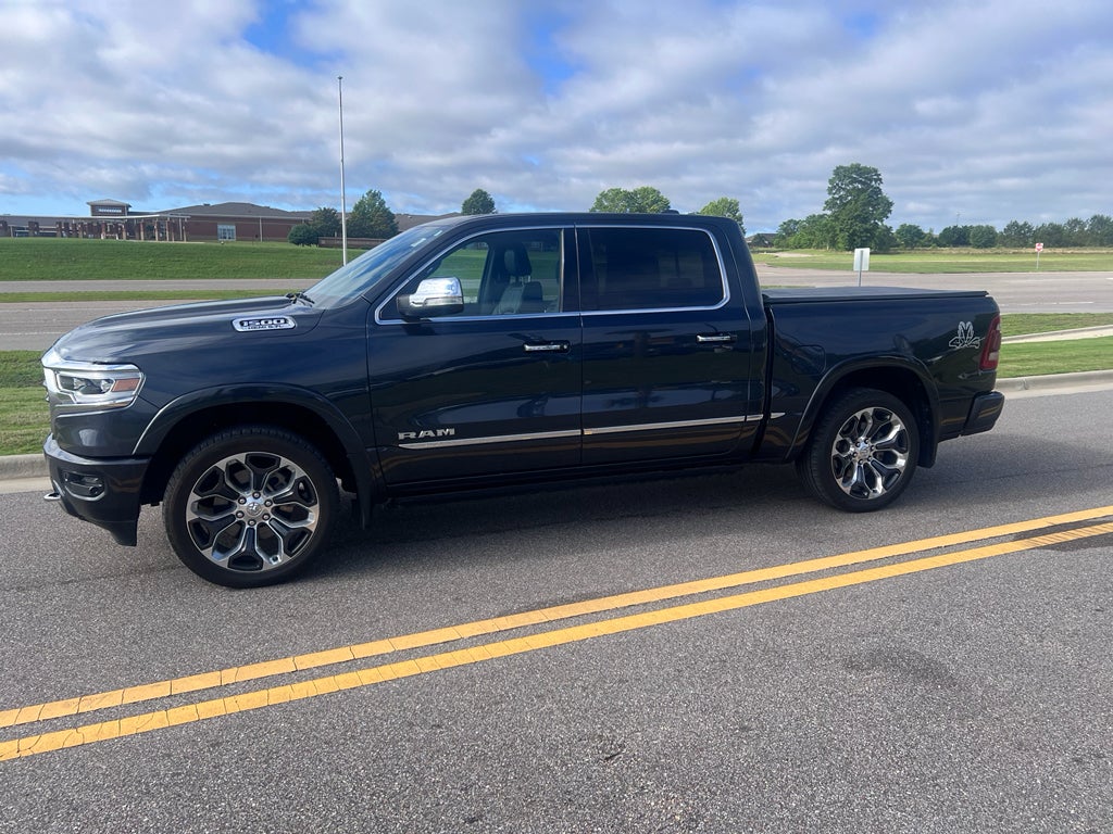 2019 RAM 1500 Limited Crew Cab 4x4 5'7' Box