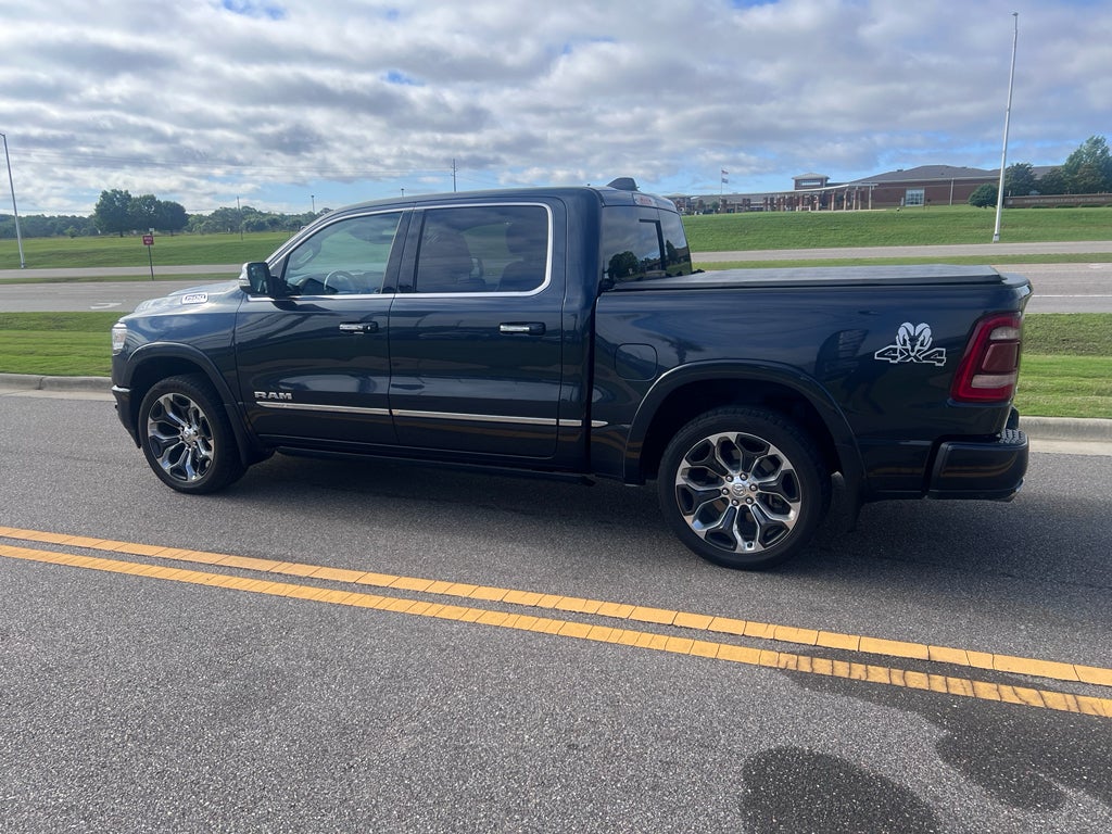 2019 RAM 1500 Limited Crew Cab 4x4 5'7' Box