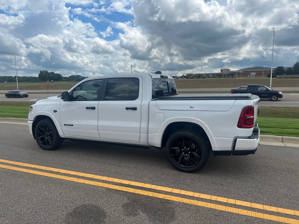 2027 RAM 1500 RAM 1500 LIMITED CREW CAB 4X4 5'7' BOX