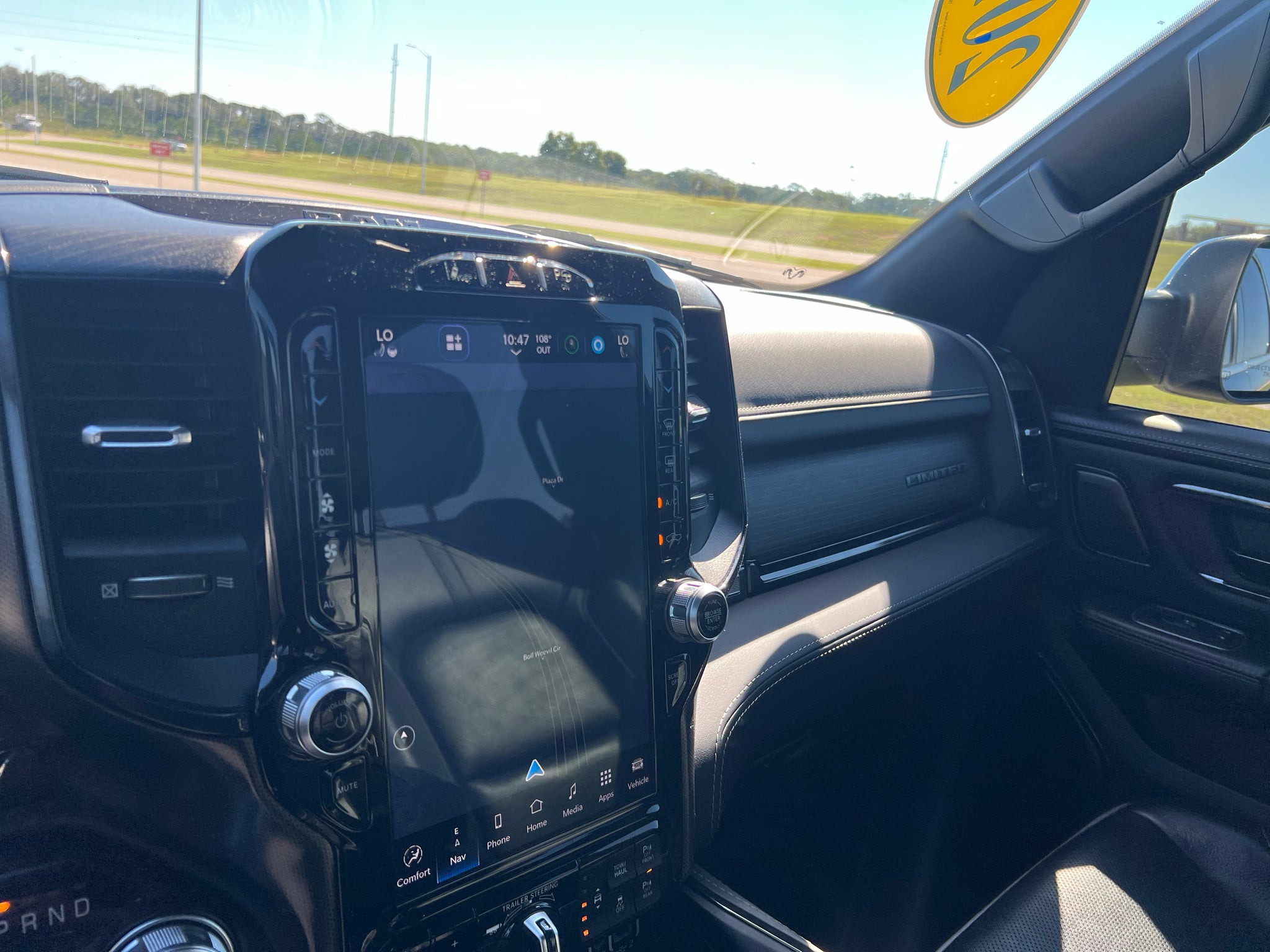 2023 RAM 1500 Limited Crew Cab 4x4 5'7' Box