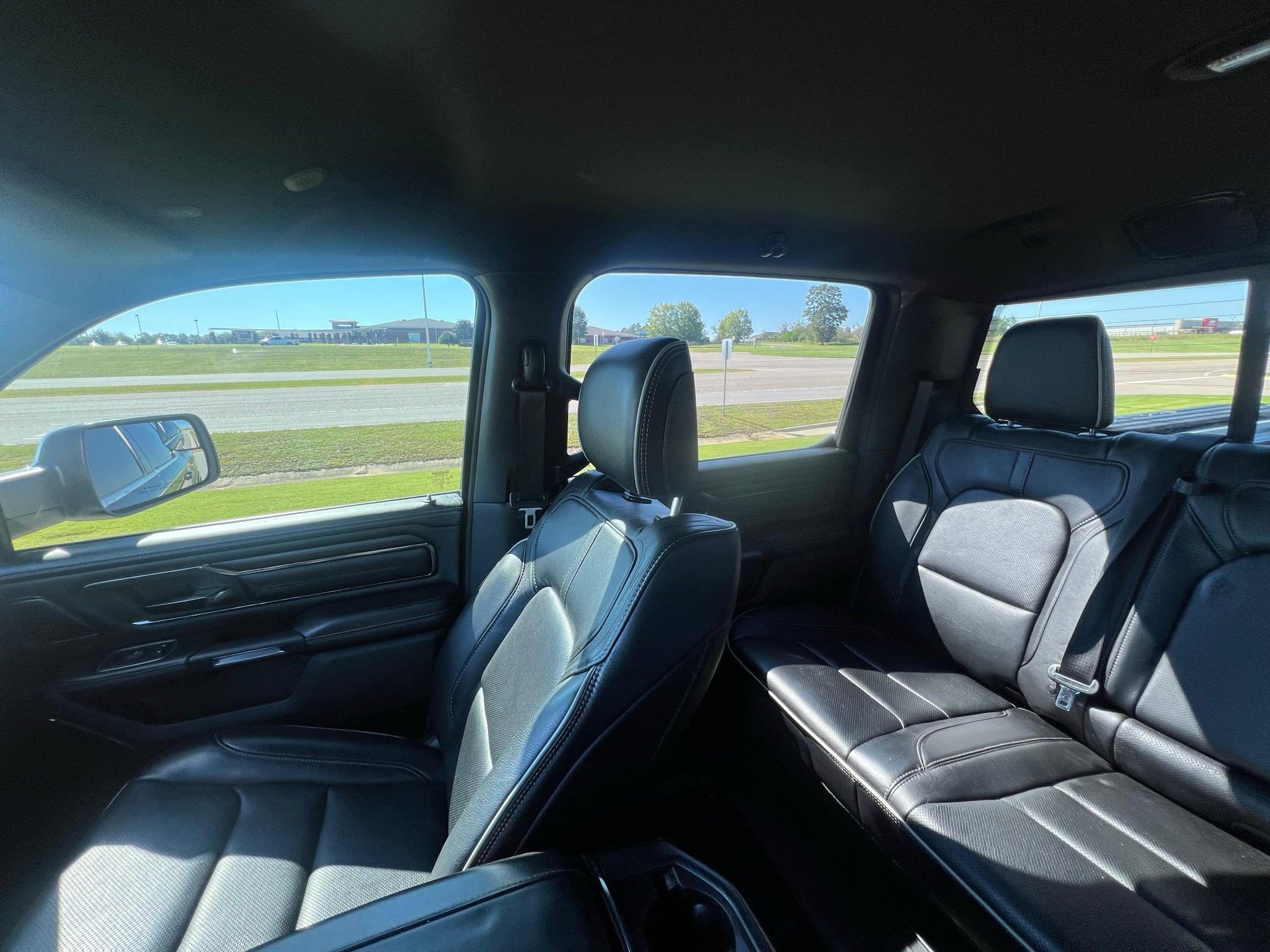 2023 RAM 1500 Limited Crew Cab 4x4 5'7' Box