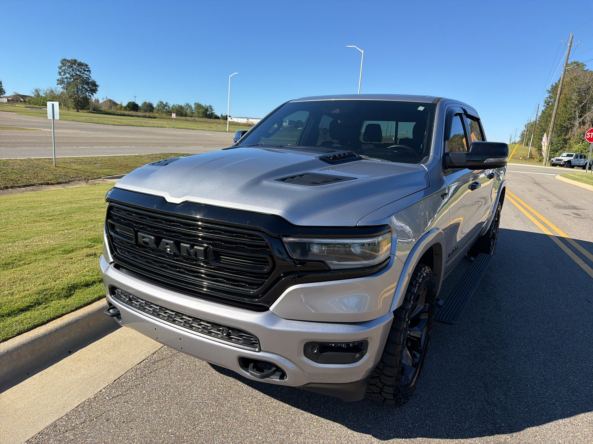 2024 RAM 1500 Limited Crew Cab 4x4 5'7' Box