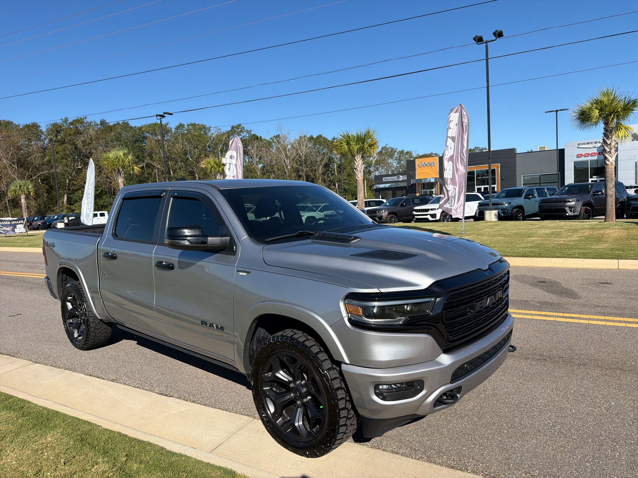 2024 RAM 1500 Limited Crew Cab 4x4 5'7' Box