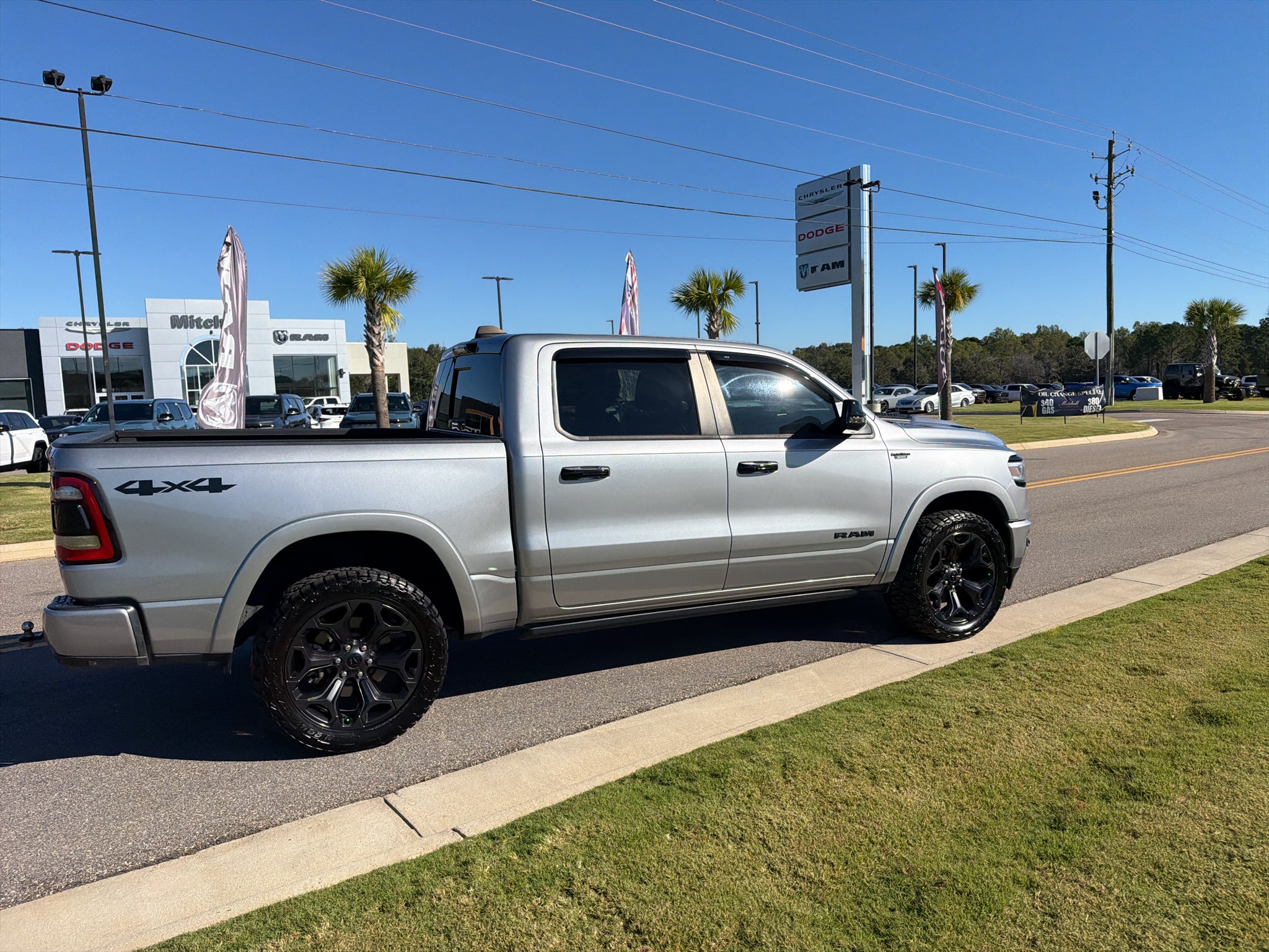 2024 RAM 1500 Limited Crew Cab 4x4 5'7' Box