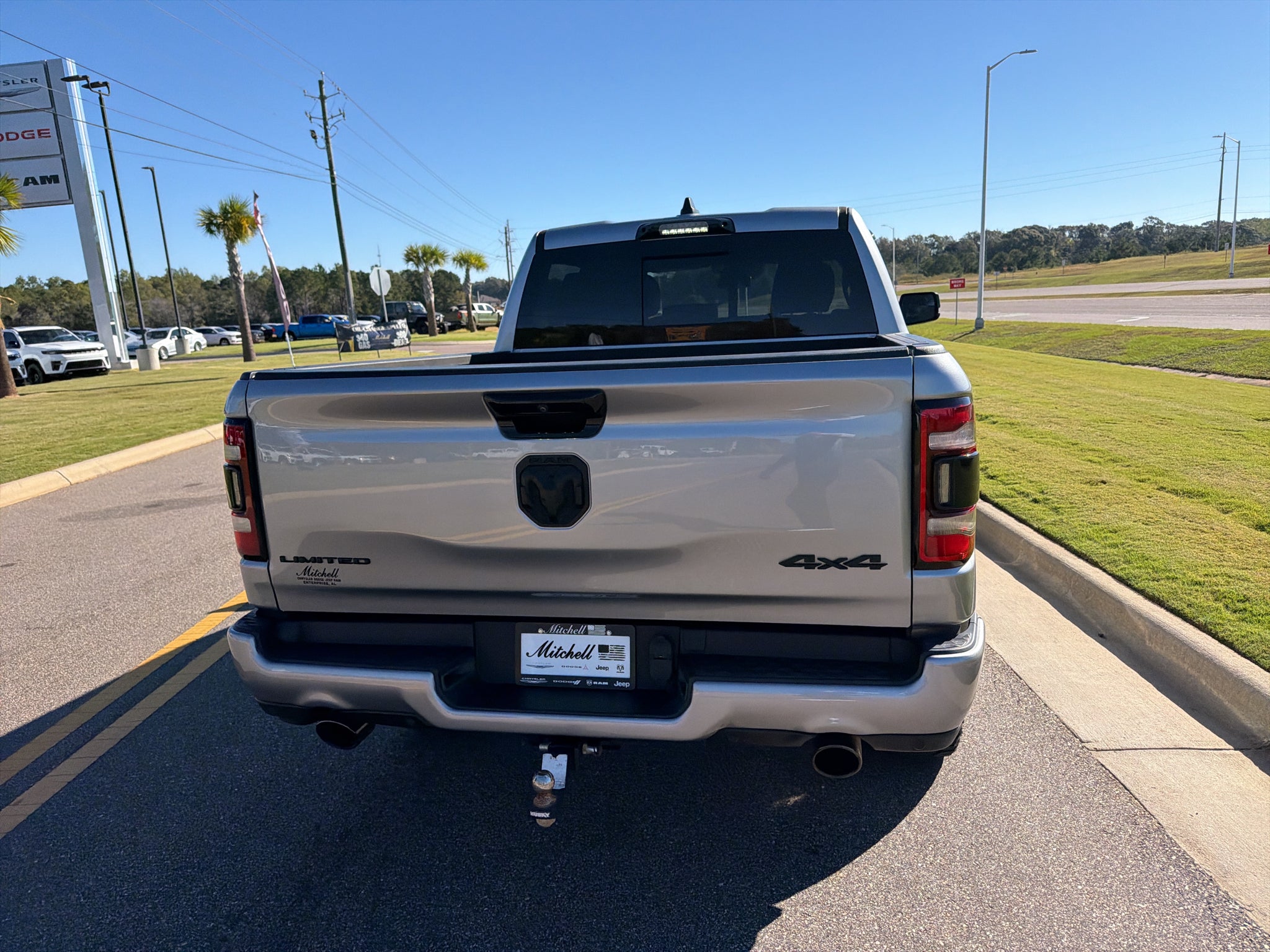 2024 RAM 1500 Limited Crew Cab 4x4 5'7' Box