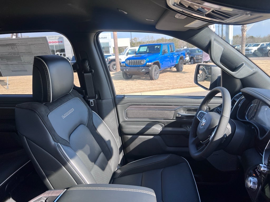 2026 RAM 1500 RAM 1500 LARAMIE CREW CAB 4X4 5'7' BOX