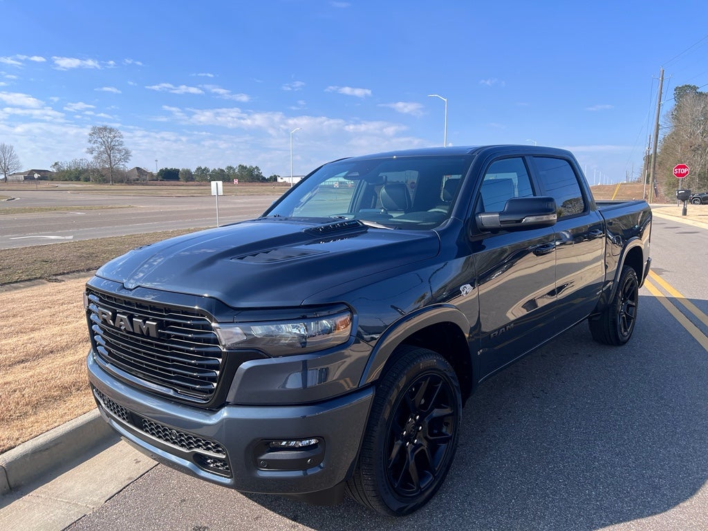 2026 RAM 1500 RAM 1500 LARAMIE CREW CAB 4X4 5'7' BOX