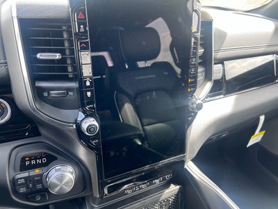 2026 RAM 1500 RAM 1500 LARAMIE CREW CAB 4X4 5'7' BOX