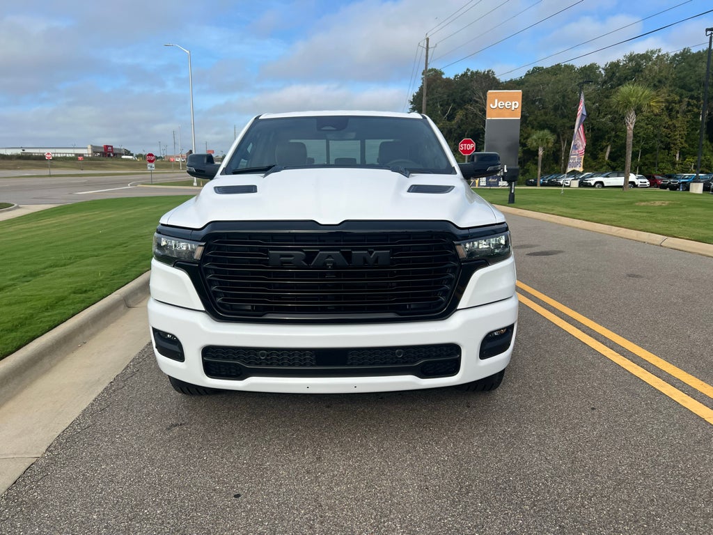 2027 RAM 1500 RAM 1500 LARAMIE CREW CAB 4X4 5'7' BOX