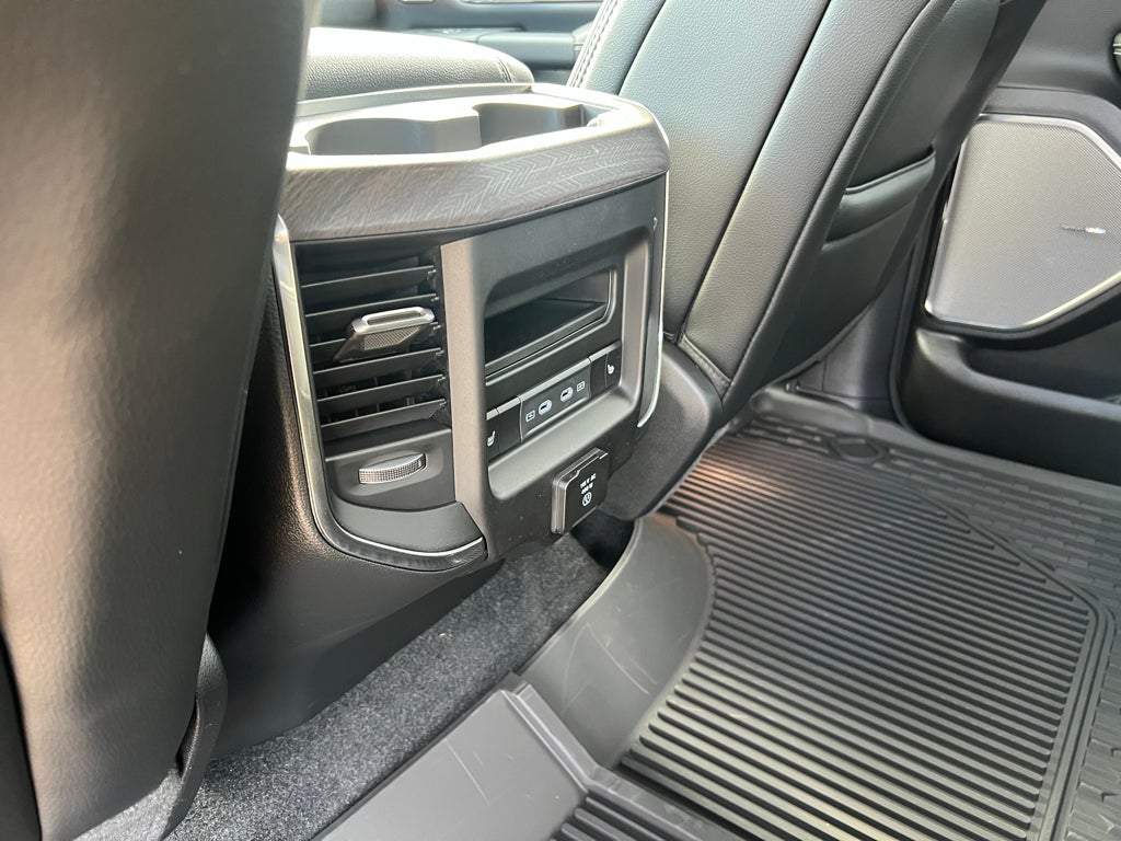 2027 RAM 1500 RAM 1500 LARAMIE CREW CAB 4X4 5'7' BOX