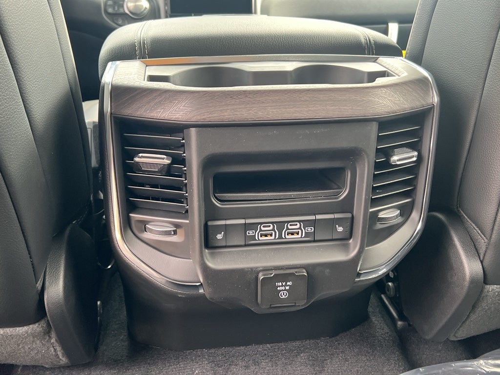 2026 RAM 1500 RAM 1500 LARAMIE CREW CAB 4X4 5'7' BOX