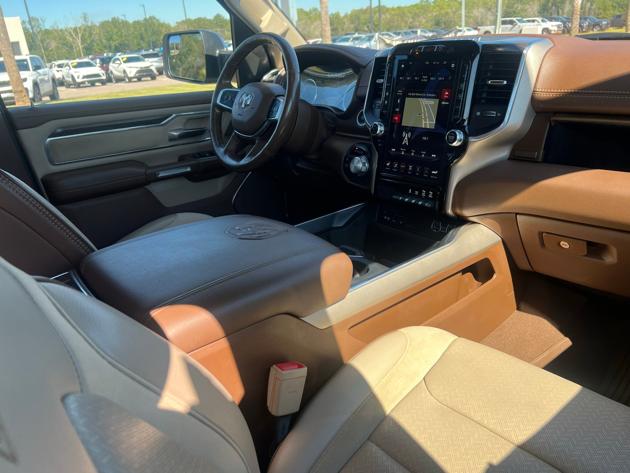 2019 RAM 1500 Laramie Crew Cab 4x4 5'7' Box