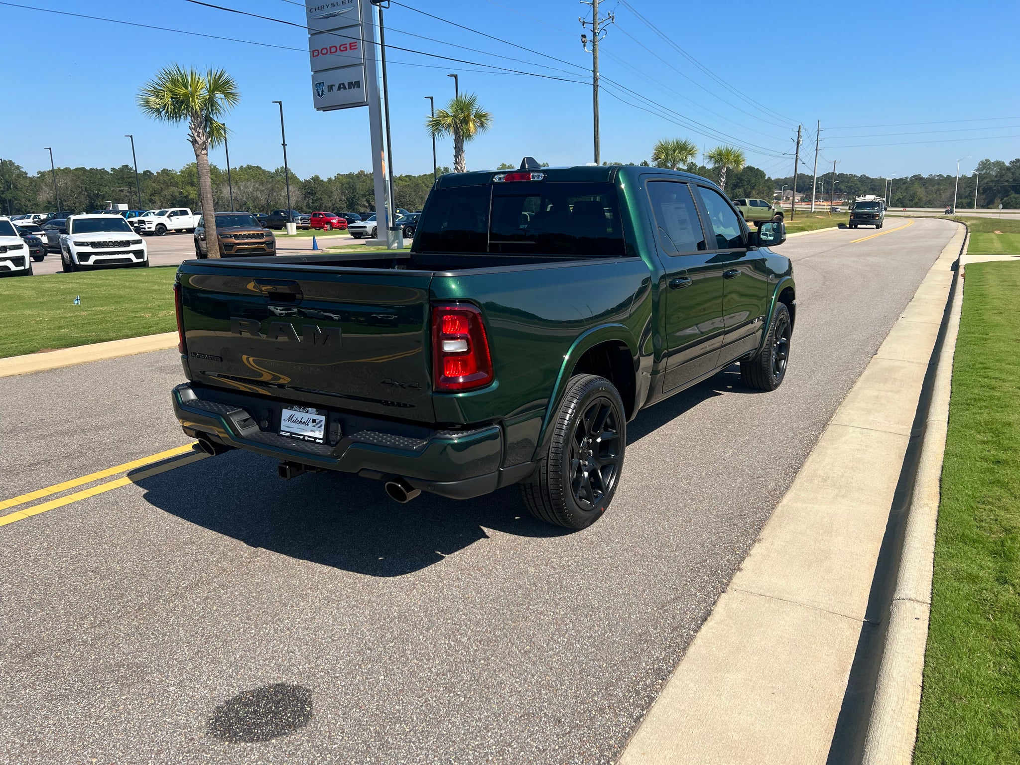 2027 RAM 1500 RAM 1500 LARAMIE CREW CAB 4X4 5'7' BOX