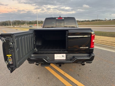 2026 RAM 1500 RAM 1500 LARAMIE CREW CAB 4X4 5'7' BOX