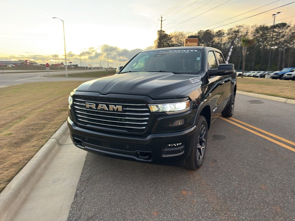 2026 RAM 1500 RAM 1500 LARAMIE CREW CAB 4X4 5'7' BOX