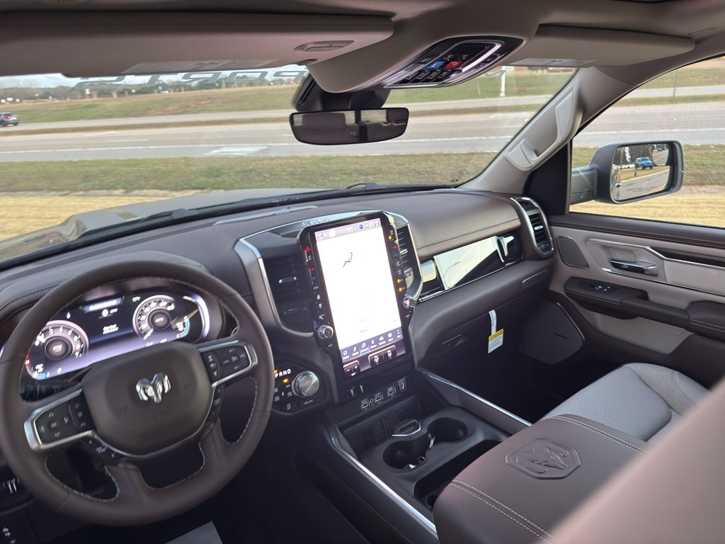 2026 RAM 1500 RAM 1500 LARAMIE CREW CAB 4X4 5'7' BOX