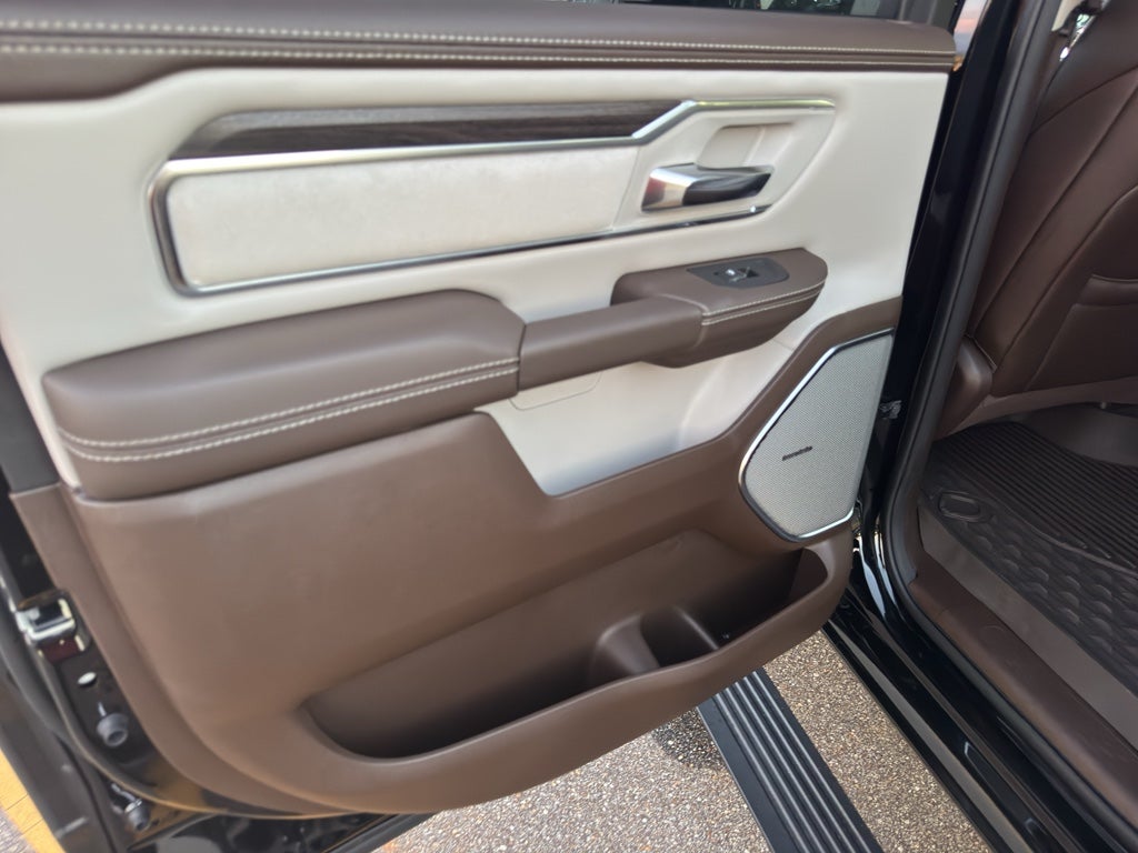 2026 RAM 1500 RAM 1500 LARAMIE CREW CAB 4X4 5'7' BOX