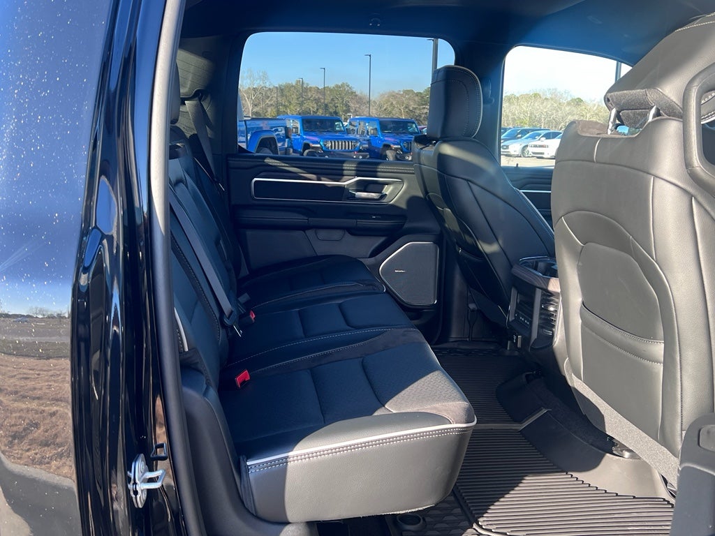 2026 RAM 1500 RAM 1500 LARAMIE CREW CAB 4X4 5'7' BOX