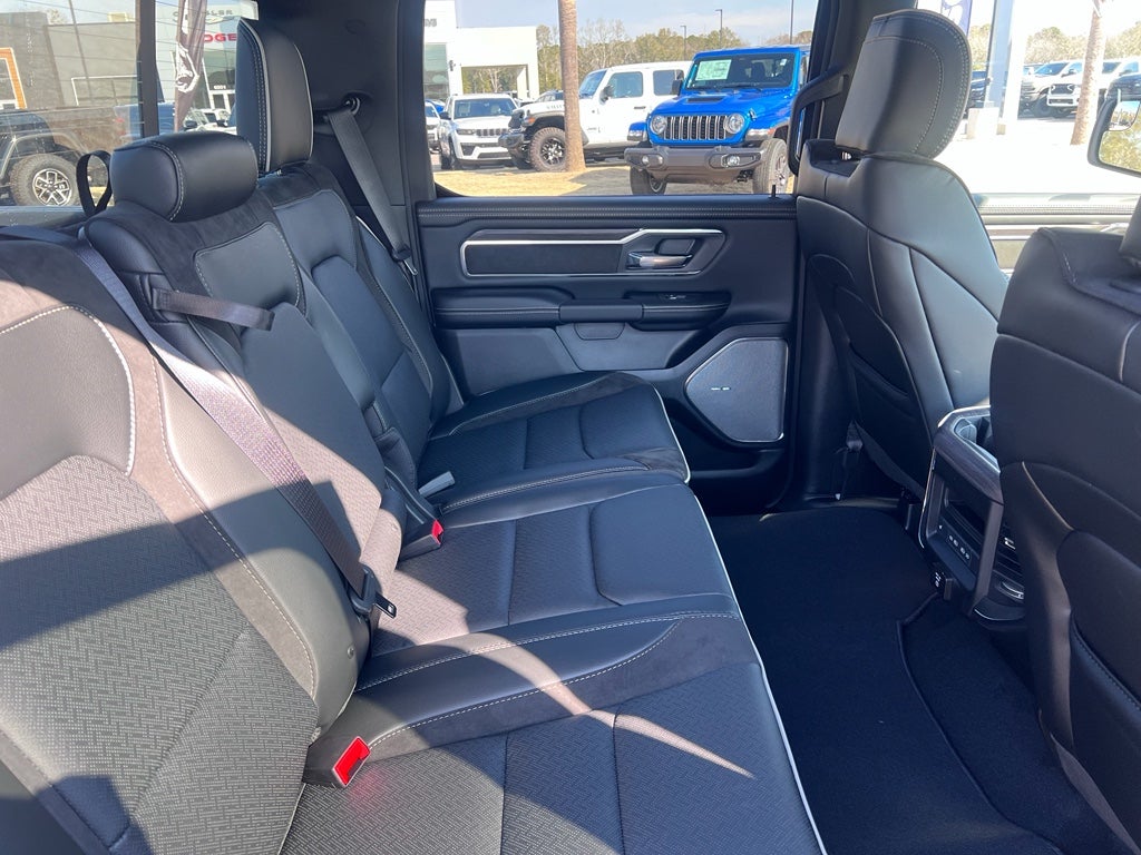 2026 RAM 1500 RAM 1500 LARAMIE CREW CAB 4X4 5'7' BOX