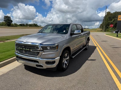 2021 RAM 1500 Laramie Crew Cab 4x4 5'7' Box