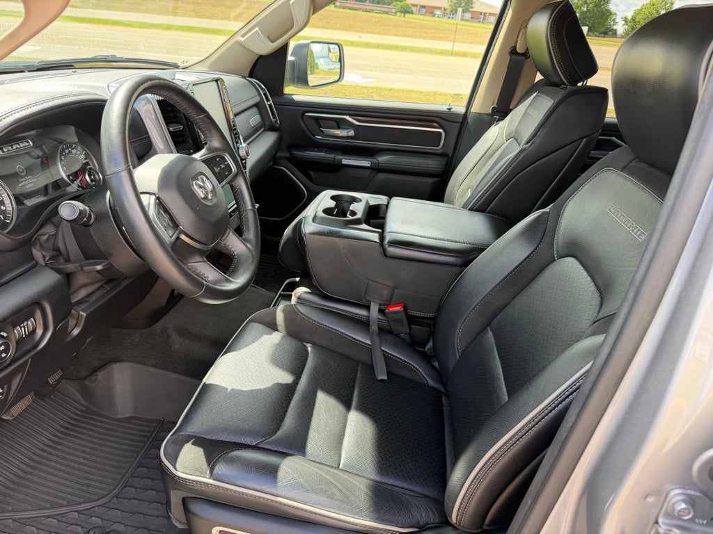 2021 RAM 1500 Laramie Crew Cab 4x4 5'7' Box