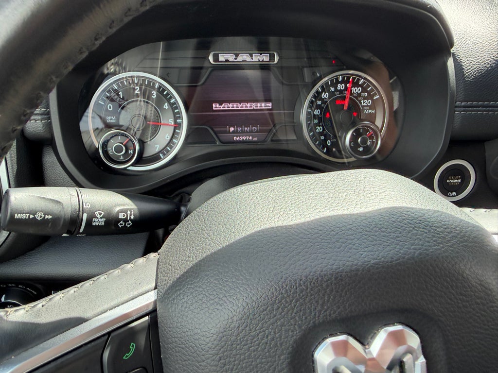 2021 RAM 1500 Laramie Crew Cab 4x4 5'7' Box