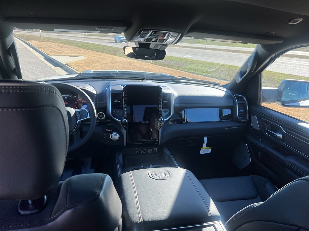 2026 RAM 1500 RAM 1500 LARAMIE CREW CAB 4X4 5'7' BOX