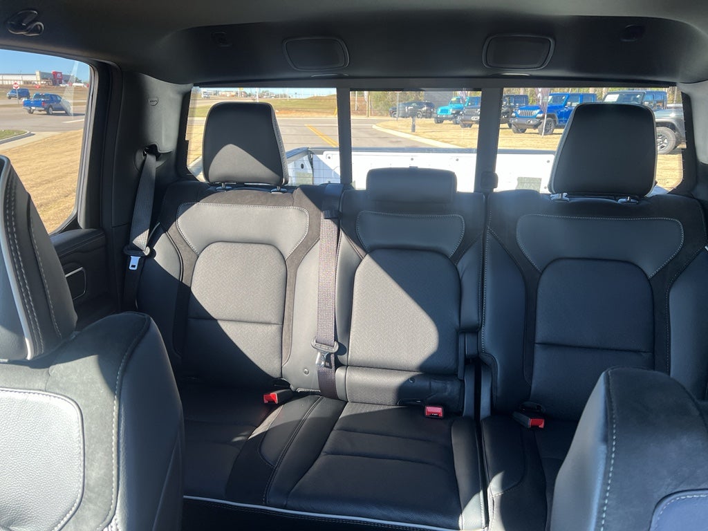 2026 RAM 1500 RAM 1500 LARAMIE CREW CAB 4X4 5'7' BOX