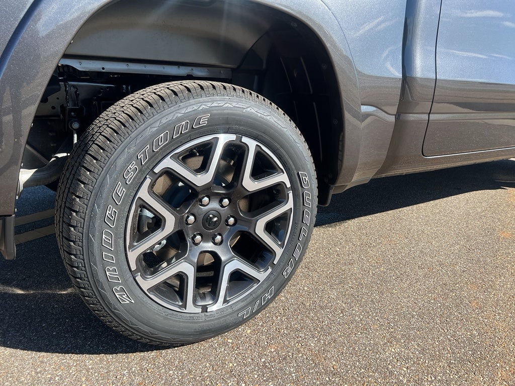 2026 RAM 1500 RAM 1500 LARAMIE CREW CAB 4X4 5'7' BOX