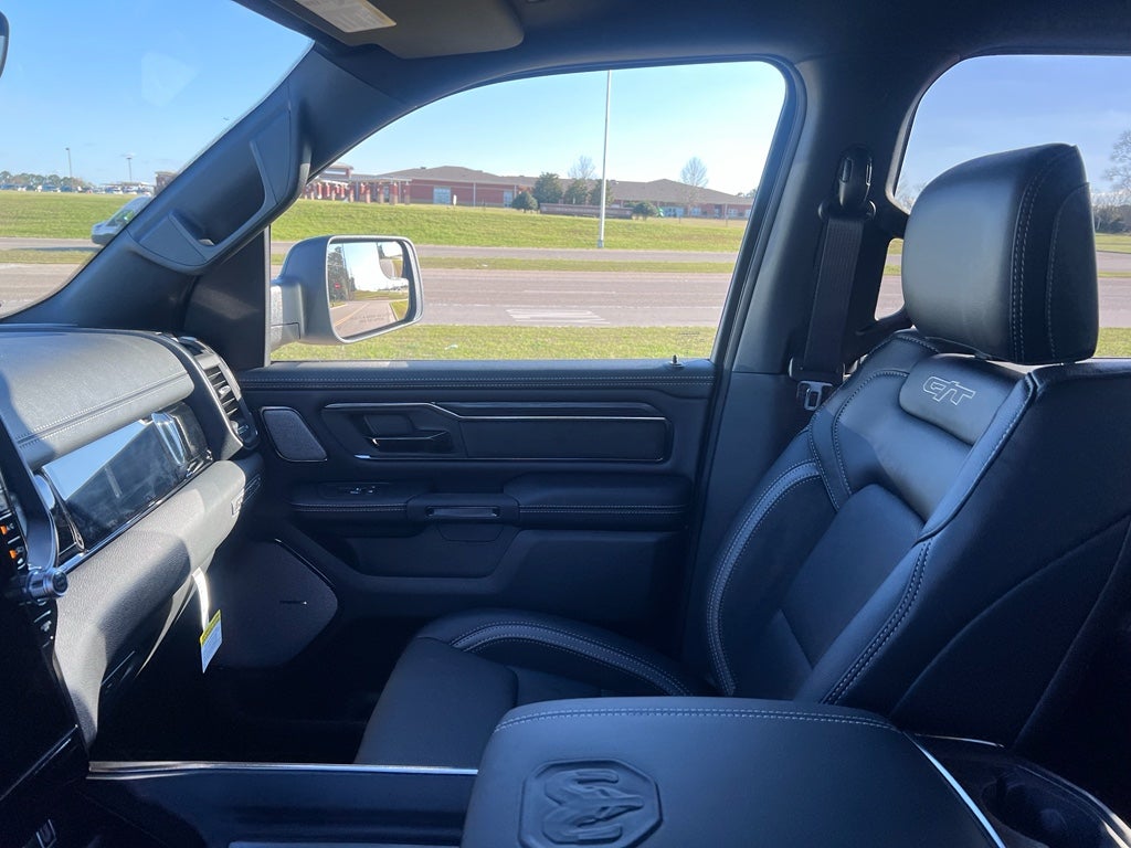 2026 RAM 1500 RAM 1500 REBEL CREW CAB 4X4 5'7' BOX