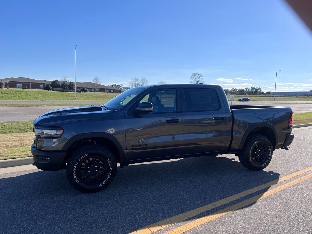 2026 RAM 1500 RAM 1500 REBEL CREW CAB 4X4 5'7' BOX