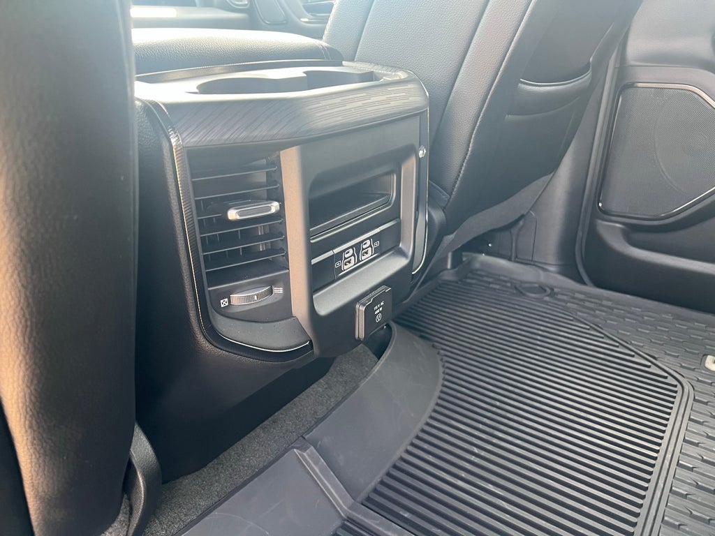 2024 RAM 1500 Rebel Crew Cab 4x4 5'7' Box