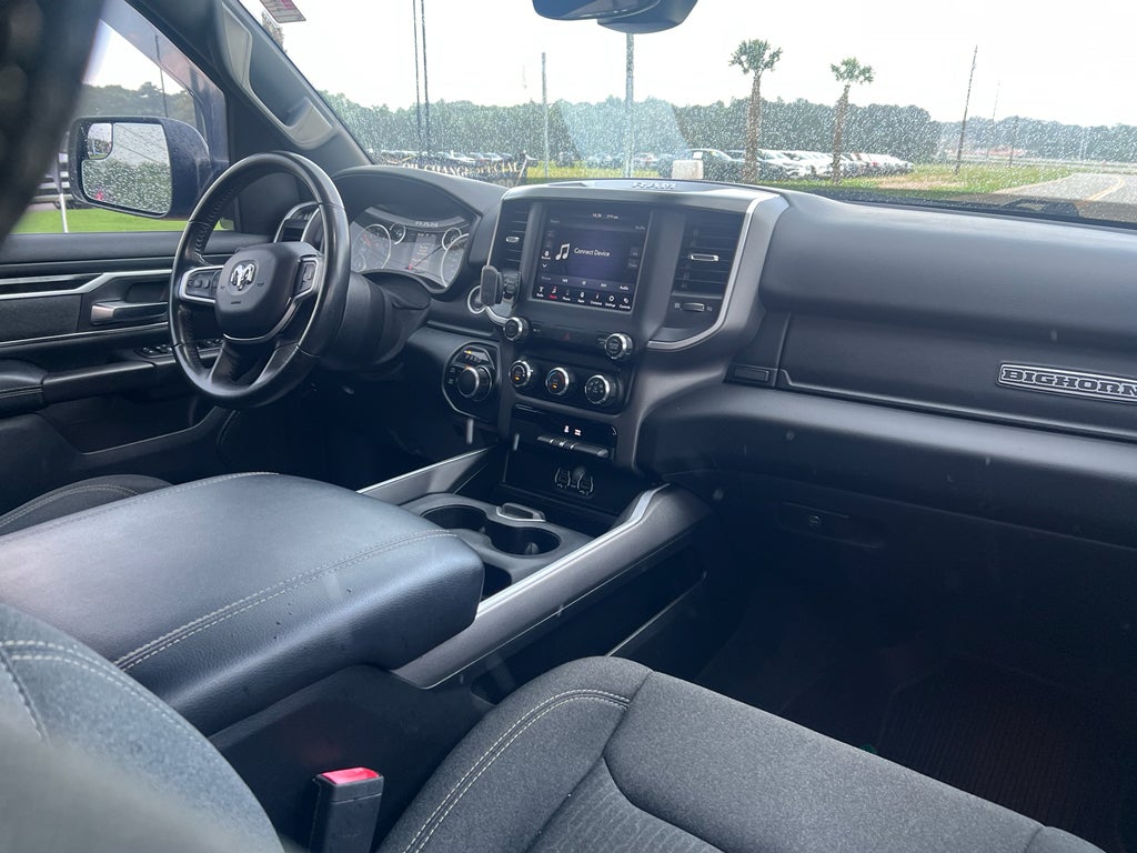 2020 RAM 1500 Big Horn Crew Cab 4x4 6'4' Box