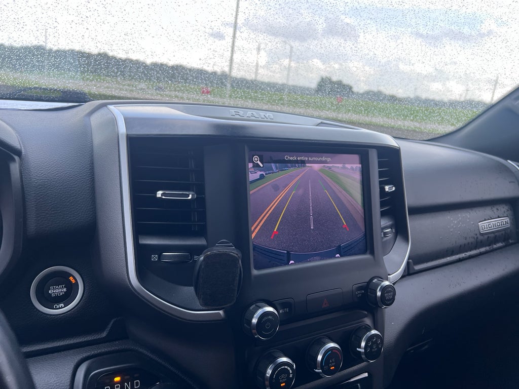 2020 RAM 1500 Big Horn Crew Cab 4x4 6'4' Box