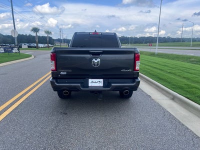 2020 RAM 1500 Big Horn Crew Cab 4x4 6'4' Box