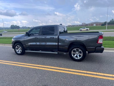 2020 RAM 1500 Big Horn Crew Cab 4x4 6'4' Box