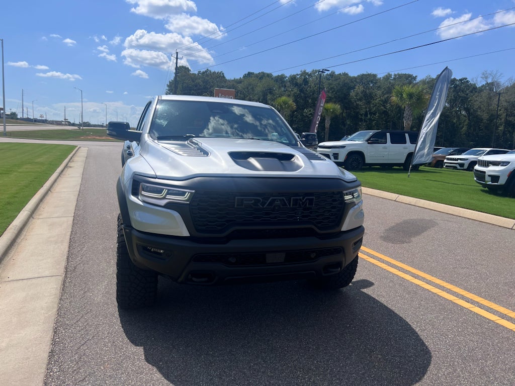 2026 RAM 1500 RAM 1500 RHO CREW CAB 4X4 5'7' BOX
