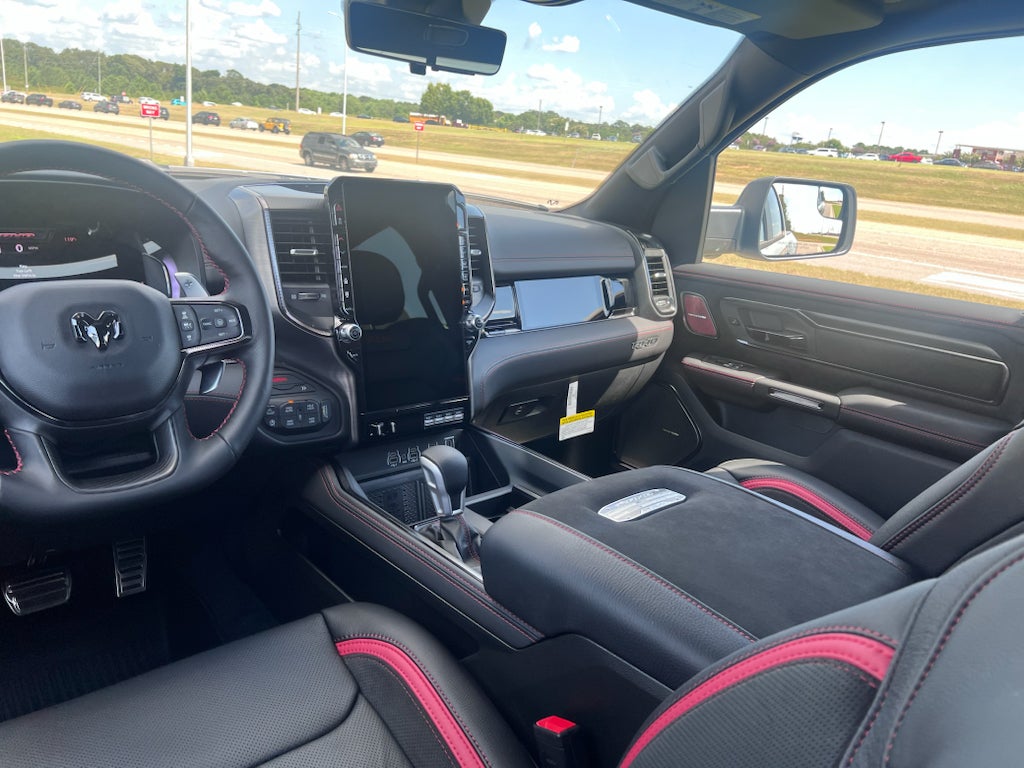 2026 RAM 1500 RAM 1500 RHO CREW CAB 4X4 5'7' BOX