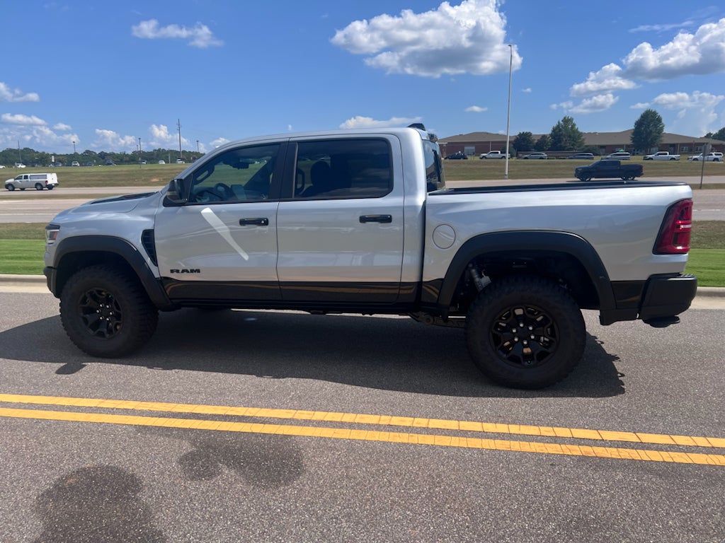 2026 RAM 1500 RAM 1500 RHO CREW CAB 4X4 5'7' BOX