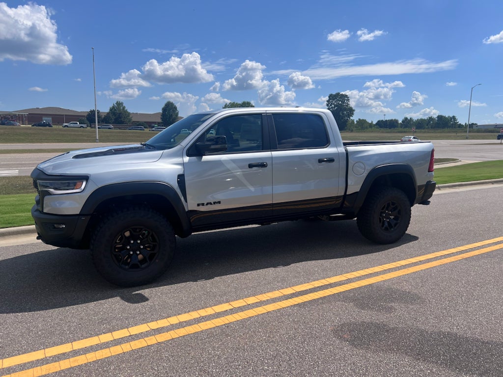 2026 RAM 1500 RAM 1500 RHO CREW CAB 4X4 5'7' BOX