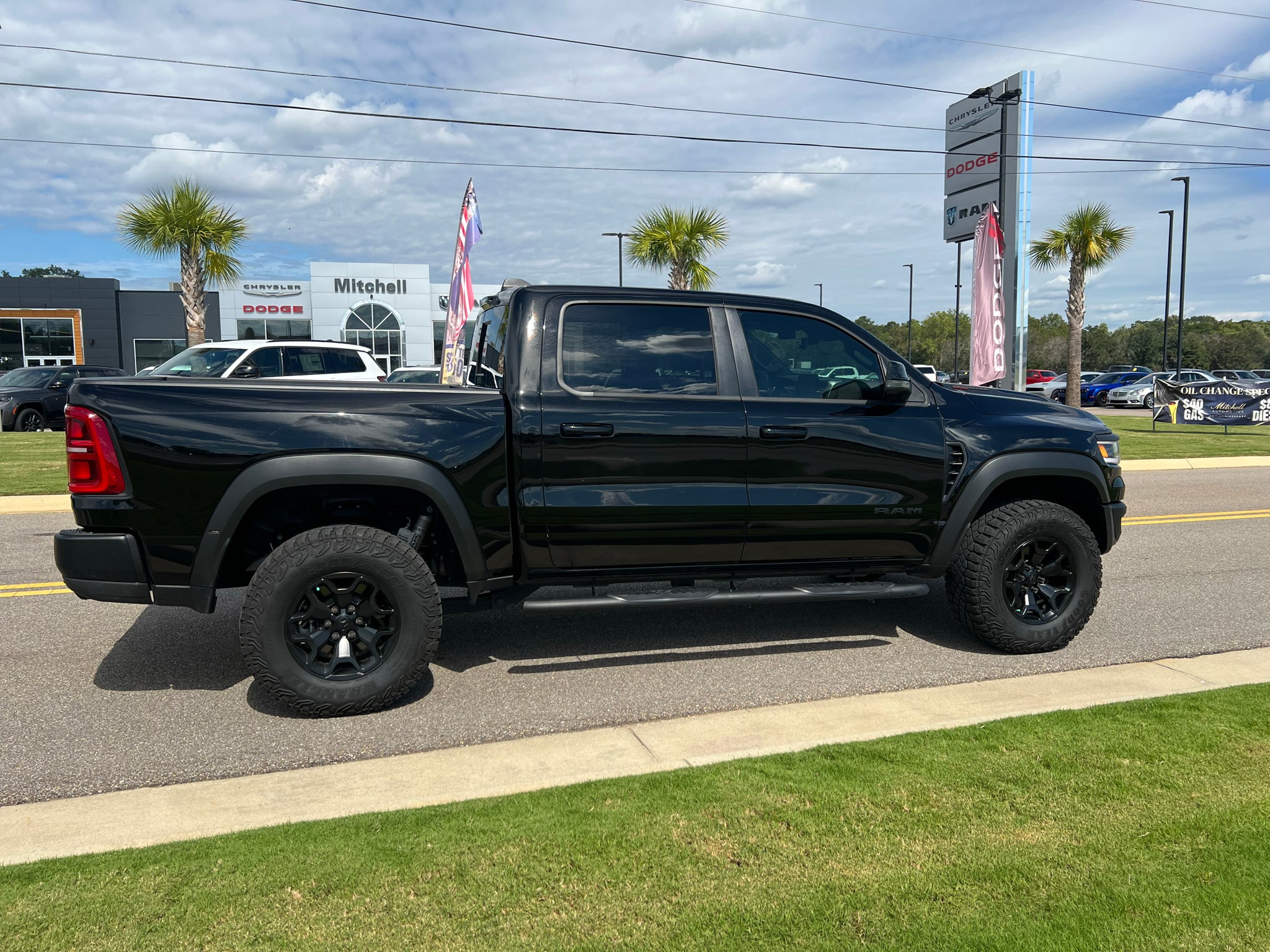 2026 RAM 1500 RHO Crew Cab 4x4 5'7' Box