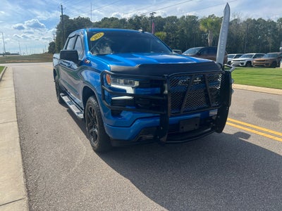 2022 Chevrolet Silverado 4WD Crew Cab Short Bed RST