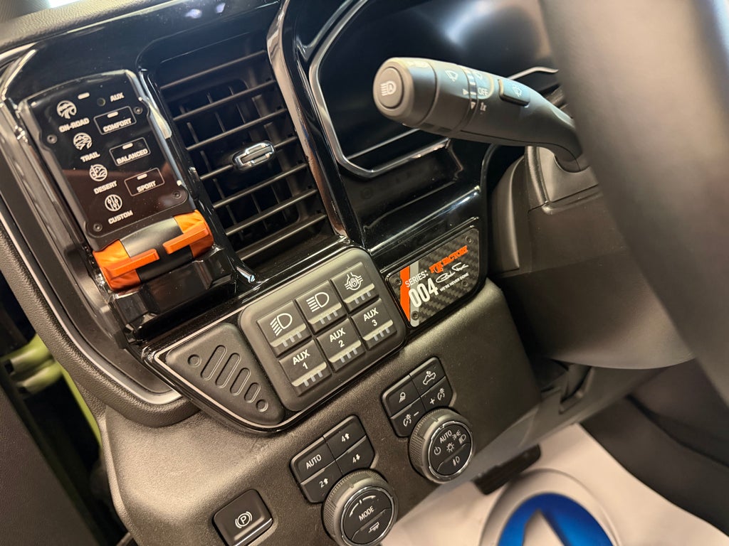 2024 Chevrolet Silverado 4WD Crew Cab Short Bed RST