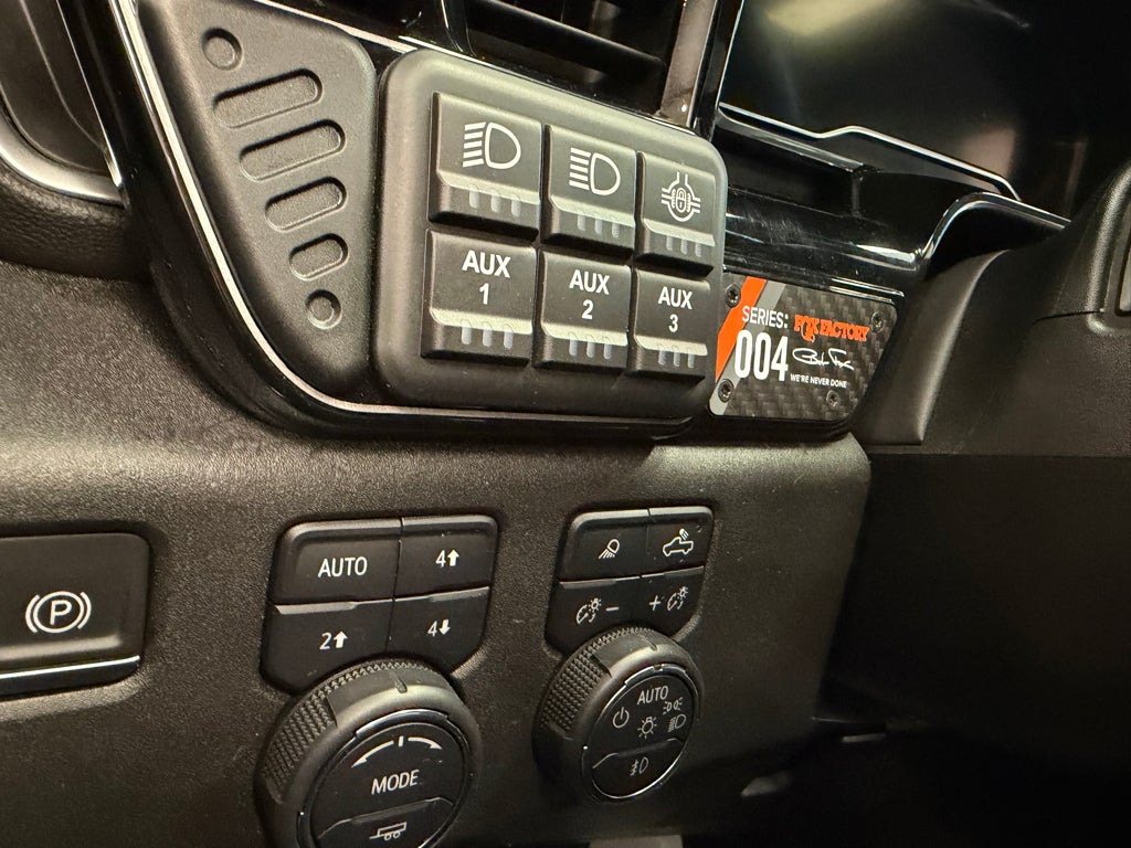 2024 Chevrolet Silverado 4WD Crew Cab Short Bed RST