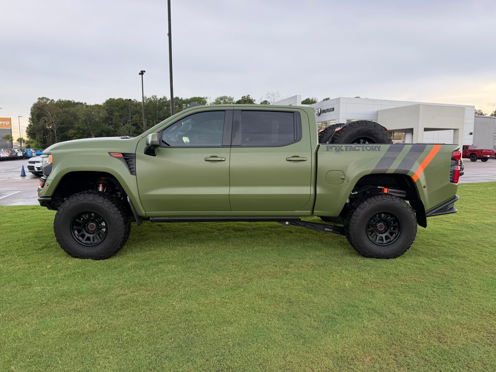 2024 Chevrolet Silverado 4WD Crew Cab Short Bed RST