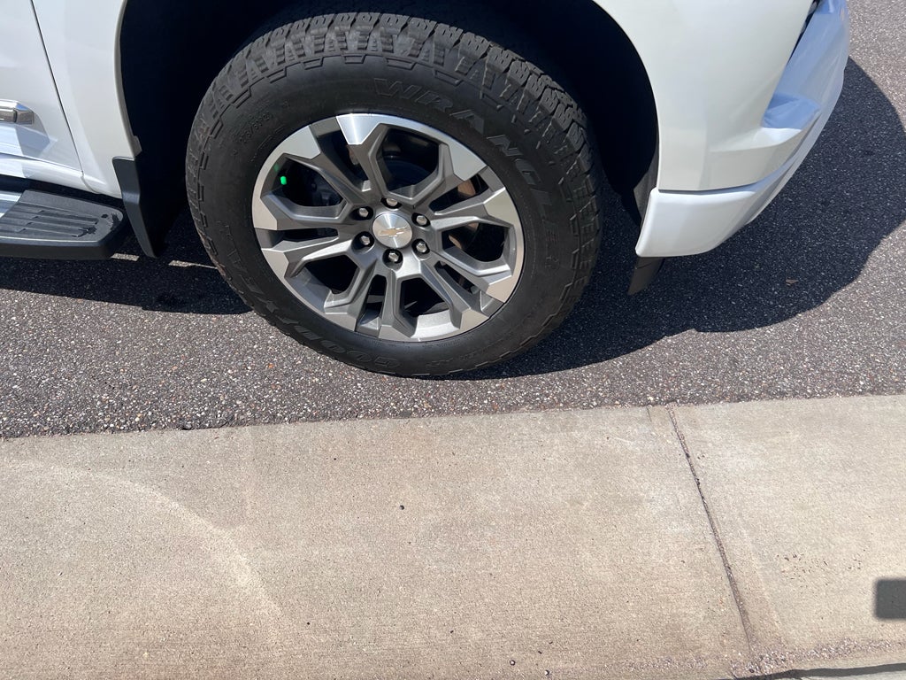 2024 Chevrolet Silverado 4WD Crew Cab Short Bed High Country